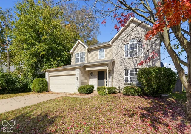 Photo 3 of Single family home for sale at 5348 Ripplingbrook Way, Carmel, IN 46033 | MLS# 22133364 | Listing updated on 2026-10-27