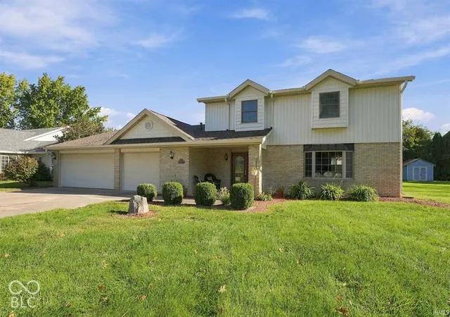 Photo 1 of Single family home for sale at 8504 N Wilderness Rd, Muncie, IN 47303 | MLS# 22133369 | Listing updated on 2026-10-26