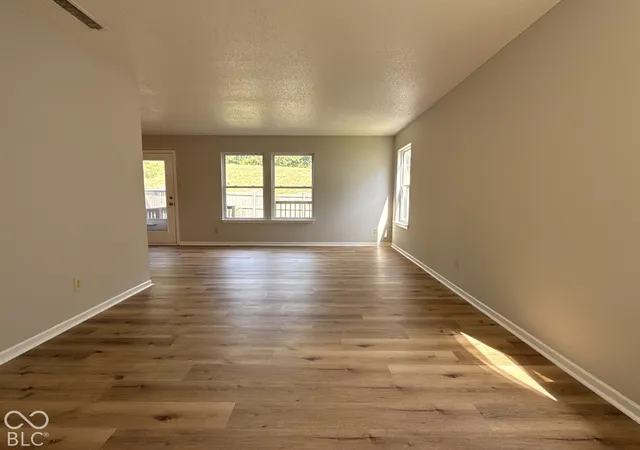 Photo 2 of Single family home for sale at 2407 Collins Way, Greenfield, IN 46140 | MLS# 22133382 | Listing updated on 2026-10-30