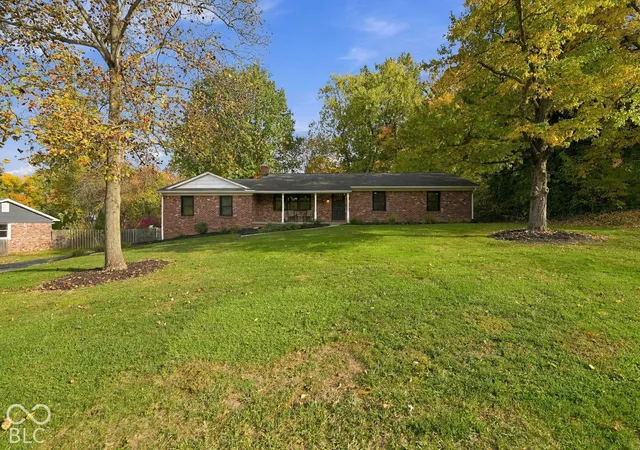 Photo 1 of Single family home for sale at 151 Beechmont Dr, Carmel, IN 46032 | MLS# 22133384 | Listing updated on 2026-10-29