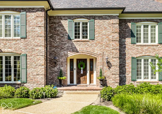 Photo 1 of Sale Pending at 13544 Brentwood Ln, Carmel, IN 46033 | MLS# 22133430 | Listing updated on 2026-10-30