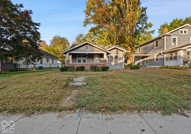 Photo 1 of Single family home for sale at 3916 Winthrop, Indianapolis, IN 46205 | MLS# 22133454 | Listing updated on 2026-10-28
