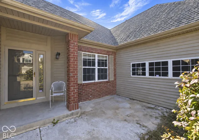 Photo 3 of Single family home for sale at 5347 Rippling Brk Way, Carmel, IN 46033 | MLS# 22133465 | Listing updated on 2026-10-27