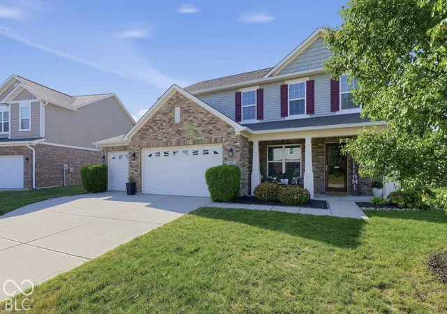 Photo 2 of Single family home for sale at 3394 S Bennett Dr, New Palestine, IN 46163 | MLS# 22133466 | Listing updated on 2026-10-26