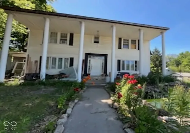 Photo 1 of Single family home for sale at 1003 Arrow Ave, Anderson, IN 46016 | MLS# 22133475 | Listing updated on 2026-10-27