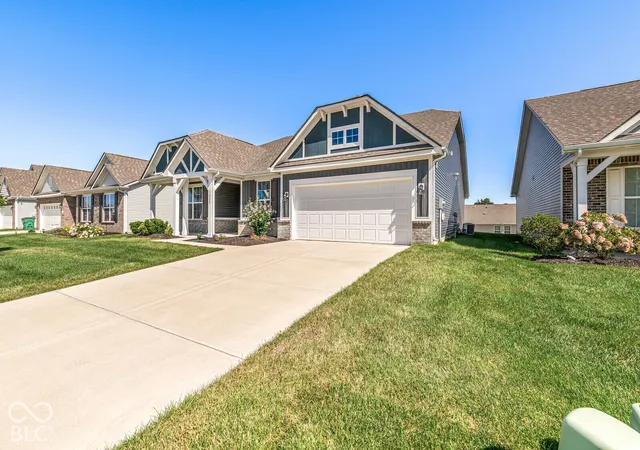 Photo 4 of Single family home for sale at 1028 Cortland Ln, Westfield, IN 46074 | MLS# 22133478 | Listing updated on 2026-10-27
