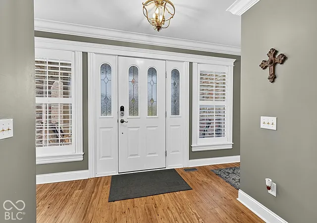 Photo 3 of Single family home for sale at 106 Maxey Ct, Tipton, IN 46072 | MLS# 22133487 | Listing updated on 2026-10-29