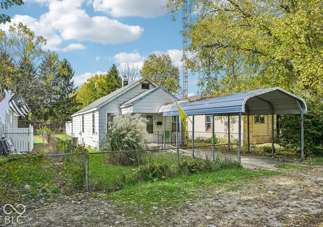 Photo 2 of Single family home for sale at 3313 Richmond Ave, Connersville, IN 47331 | MLS# 22133497 | Listing updated on 2026-10-27