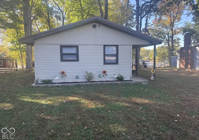 Photo 3 of Single family home for sale at 3598 Roland Dr, Kingman, IN 47952 | MLS# 22133507 | Listing updated on 2026-10-27