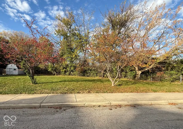 Land for sale at 928 Cottage Ave, Indianapolis, IN 46203 | MLS# 22133509