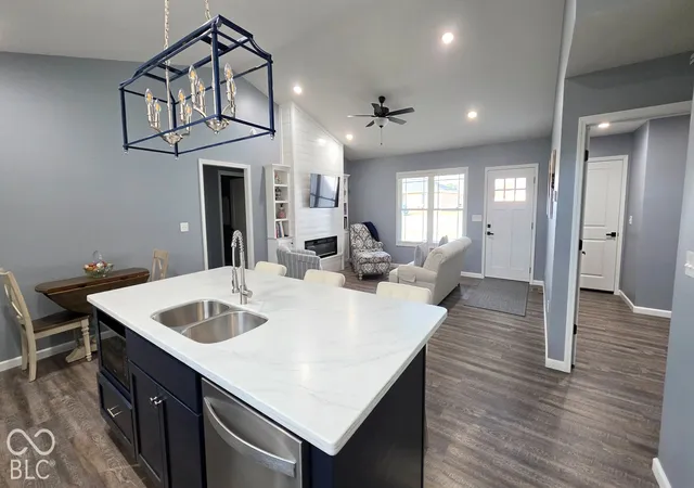 Photo 4 of Single family home for sale at 729 Marley Ln, Seymour, IN 47274 | MLS# 22133510 | Listing updated on 2026-10-27