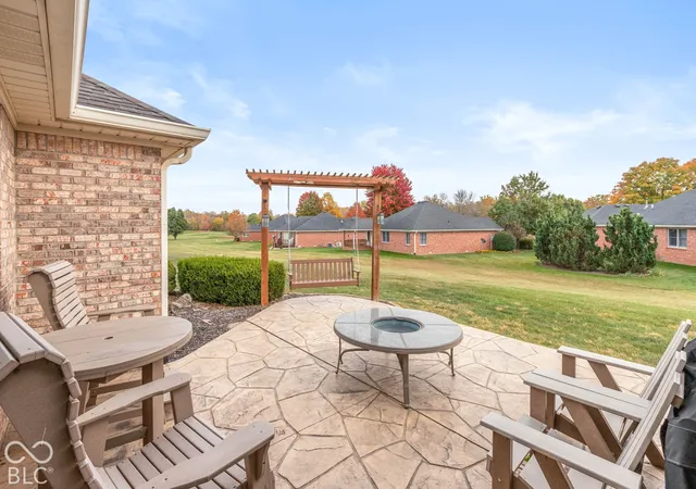 Photo 2 of Condo for sale at 4501 Quail Crk Tr N, Pittsboro, IN 46167 | MLS# 22133511 | Listing updated on 2026-10-28