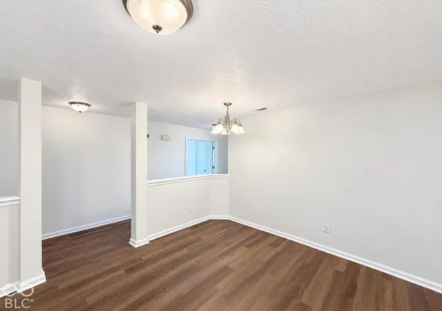 Photo 3 of Single family home for sale at 6536 Emerald Xing Way, Indianapolis, IN 46221 | MLS# 22133549 | Listing updated on 2026-10-27