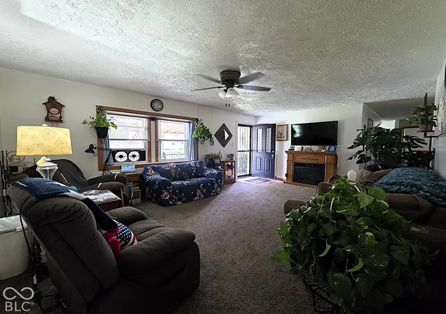 Photo 2 of Single family home for sale at 3145 N Maple Turn Ln, Martinsville, IN 46151 | MLS# 22133577 | Listing updated on 2026-10-27