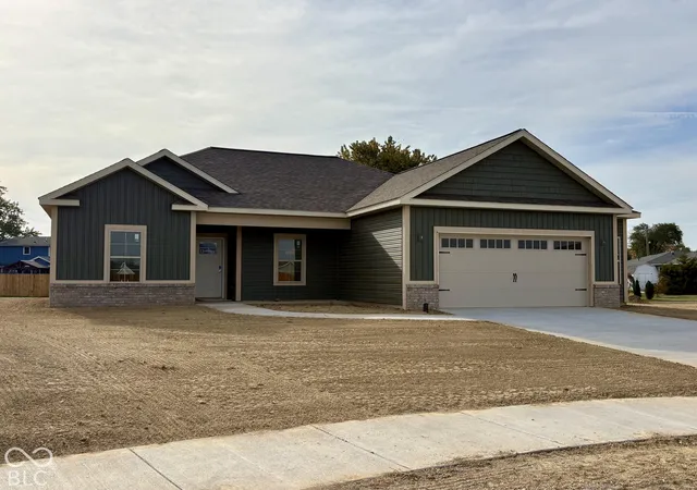 Photo 1 of Single family home for sale at 9179 Mulligan Ct, Elwood, IN 46036 | MLS# 22133584 | Listing updated on 2026-10-28