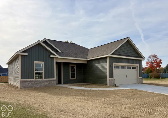 Photo 2 of Single family home for sale at 9179 Mulligan Ct, Elwood, IN 46036 | MLS# 22133584 | Listing updated on 2026-10-28
