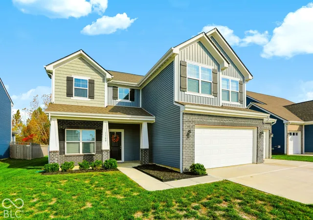 Photo 1 of Single family home for sale at 1160 Supernova Dr, Franklin, IN 46131 | MLS# 22133586 | Listing updated on 2026-10-28