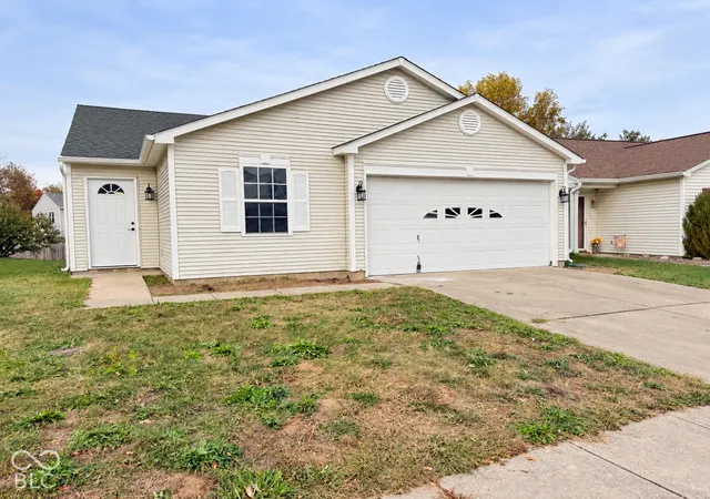 Single family home for sale at 9132 Blue Pine Dr, Indianapolis, IN 46231 | MLS# 22133591