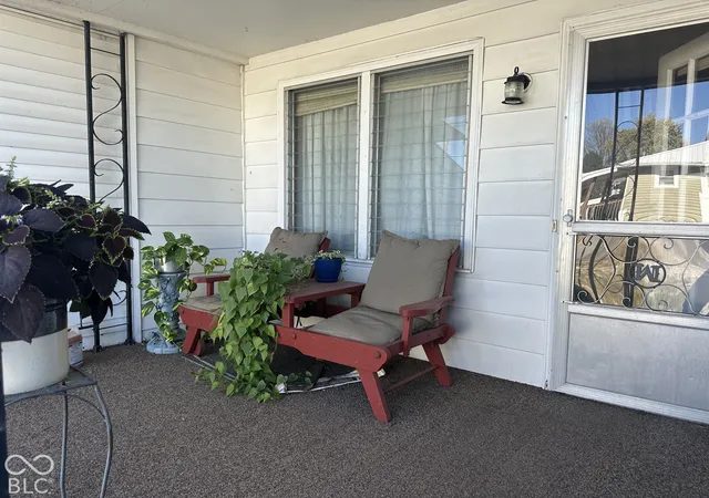 Photo 1 of Single family home for sale at 1304 Meridian St, Shelbyville, IN 46176 | MLS# 22133598 | Listing updated on 2026-10-28