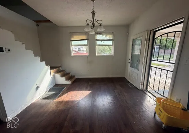 Photo 4 of Single family home for sale at 3402 E New York St, Indianapolis, IN 46201 | MLS# 22133600 | Listing updated on 2026-10-27