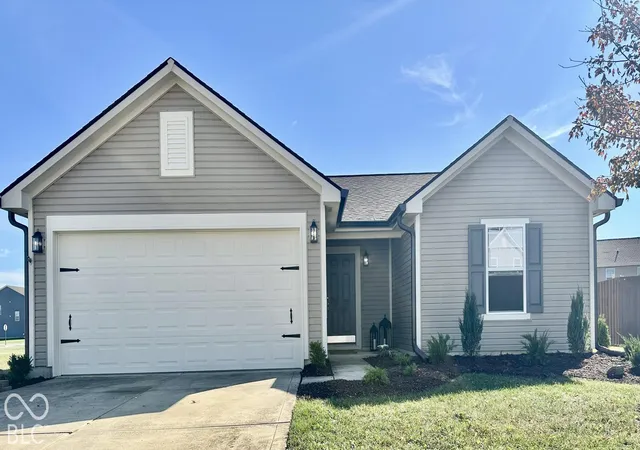 Single family home for sale at 2755 Schoolmarm Dr, Greenfield, IN 46140 | MLS# 22133629
