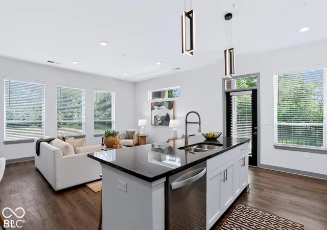 Photo 4 of Condo for sale at 13111 Old Meridian St #APT 384, Carmel, IN 46032 | MLS# 22133644 | Listing updated on 2026-10-27