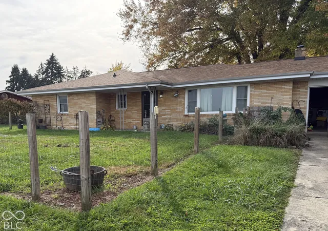 Single family home for sale at 1531 E 240 North, Anderson, IN 46012 | MLS# 22133649