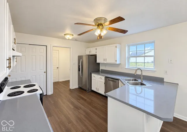 Photo 2 of Single family home for sale at 1839 Acorn Rd, Franklin, IN 46131 | MLS# 22133658 | Listing updated on 2026-10-27