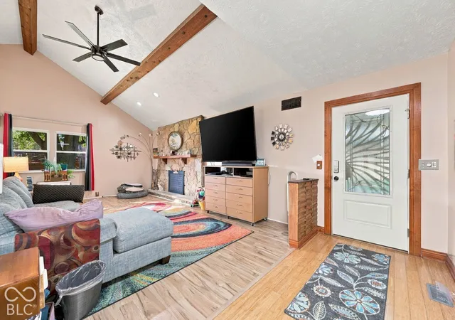 Photo 3 of Single family home for sale at 4419 Cardinal Dr, Indianapolis, IN 46237 | MLS# 22133666 | Listing updated on 2026-10-28