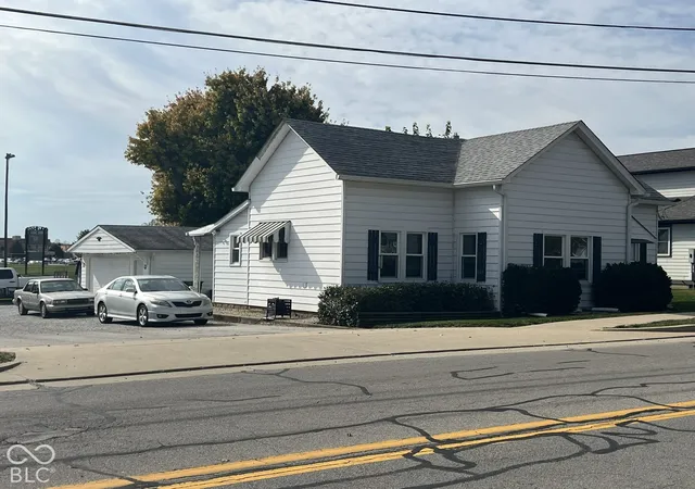 Photo 2 of Single family home for sale at 125 E Main St, Monrovia, IN 46157 | MLS# 22133669 | Listing updated on 2026-10-27