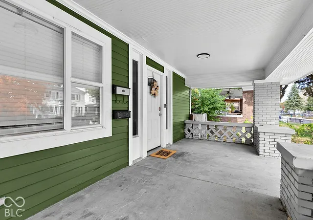 Photo 4 of Single family home for sale at 3326 Ruckle St, Indianapolis, IN 46205 | MLS# 22133676 | Listing updated on 2026-10-30