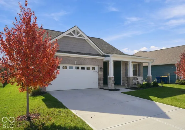 Photo 2 of Single family home for sale at 6833 Cardiff Dr, Mc Cordsville, IN 46055 | MLS# 22133683 | Listing updated on 2026-10-29