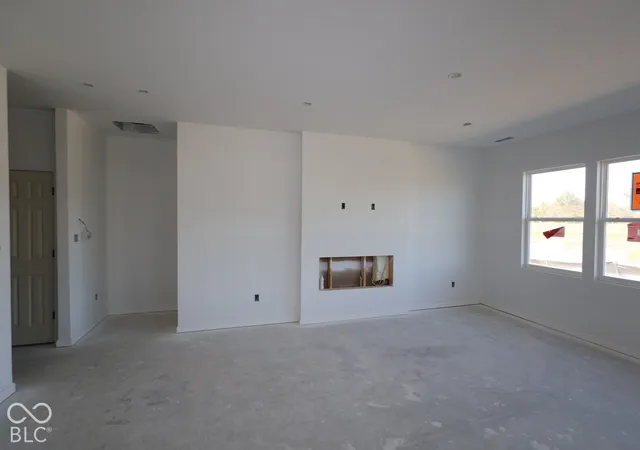 Photo 4 of Single family home for sale at 9964 Redwood Peak Ln, Indianapolis, IN 46259 | MLS# 22133704 | Listing updated on 2026-10-27