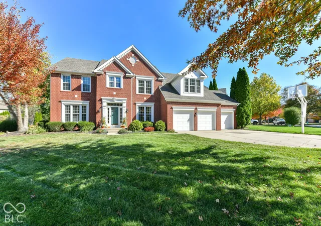 Photo 1 of Single family home for sale at 10700 Woodmont Ln, Fishers, IN 46037 | MLS# 22133717 | Listing updated on 2026-10-29