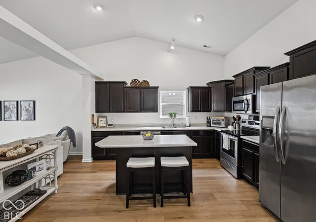 Photo 2 of Single family home for sale at 808 Coralberry Ln, Greenwood, IN 46143 | MLS# 22133732 | Listing updated on 2026-10-29