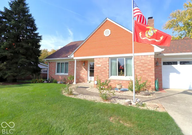 Photo 3 of Single family home for sale at 2220 Woodcrest Rd, Indianapolis, IN 46227 | MLS# 22133740 | Listing updated on 2026-10-28