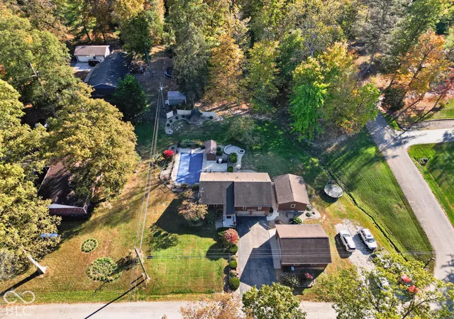 Photo 3 of Single family home for sale at 8545 W Red St N, North Vernon, IN 47265 | MLS# 22133746 | Listing updated on 2026-10-28