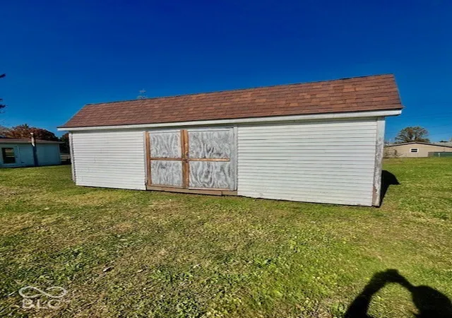 Photo 3 of Single family home for sale at 107 N Pleasant St, Edinburgh, IN 46124 | MLS# 22133747 | Listing updated on 2026-10-29