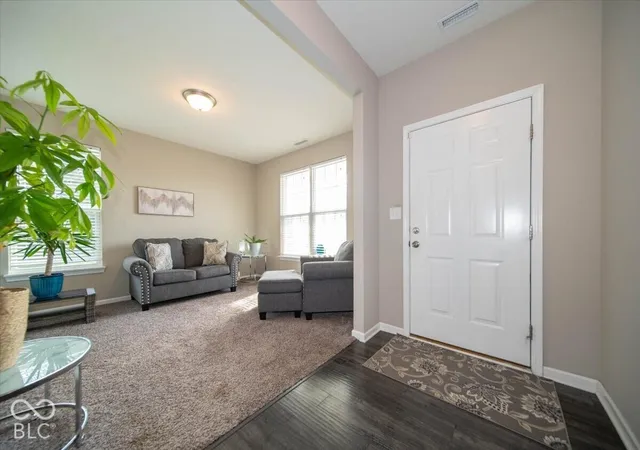 Photo 4 of Single family home for sale at 10162 Sedgehill Dr, Indianapolis, IN 46239 | MLS# 22133775 | Listing updated on 2026-10-28