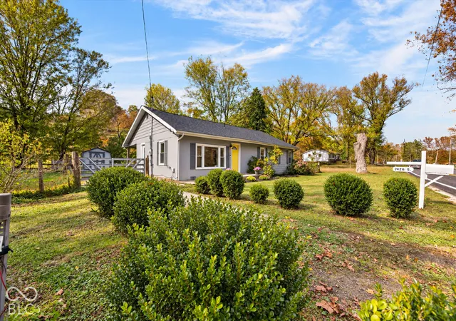 Photo 1 of Single family home for sale at 1426 State Rd 135 S, Nashville, IN 47448 | MLS# 22133783 | Listing updated on 2026-10-29