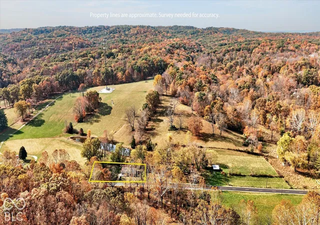 Photo 3 of Single family home for sale at 1426 State Rd 135 S, Nashville, IN 47448 | MLS# 22133783 | Listing updated on 2026-10-29