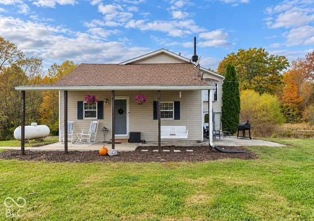 Photo 1 of Single family home for sale at 1550 W Burma Rd, Gosport, IN 47433 | MLS# 22133793 | Listing updated on 2026-10-28