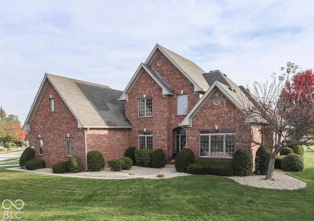 Photo 1 of Single family home for sale at 2381 Arden Pl, Greenwood, IN 46143 | MLS# 22133817 | Listing updated on 2026-10-30