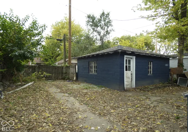 Photo 4 of Single family home for sale at 3638 N Kenwood Ave, Indianapolis, IN 46208 | MLS# 22133851 | Listing updated on 2026-10-30