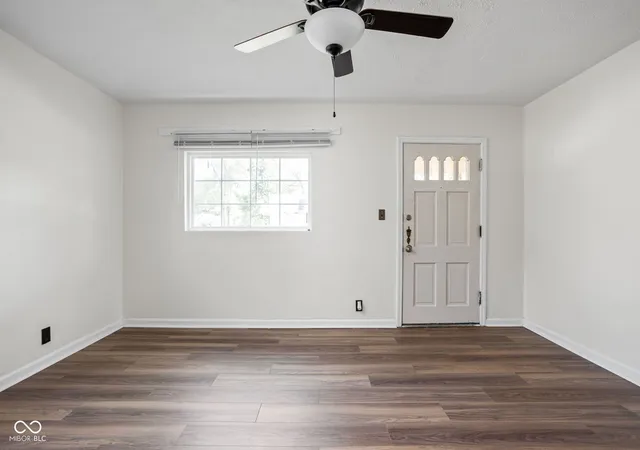 Photo 3 of Single family home for sale at 4502 Evanston Ave, Indianapolis, IN 46205 | MLS# 22133854 | Listing updated on 2026-10-28