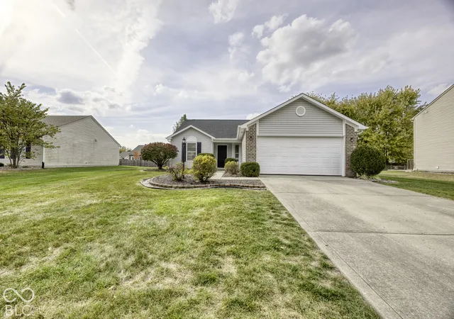 Single family home for sale at 19497 Pathway Pointe, Noblesville, IN 46062 | MLS# 22133904