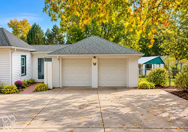 Photo 3 of Single family home for sale at 397 W Lincoln, Danville, IN 46122 | MLS# 22133905 | Listing updated on 2026-10-29