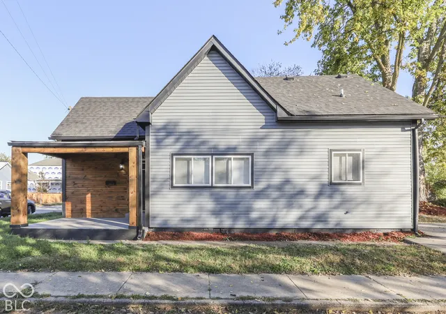 Photo 2 of Single family home for sale at 1467 Blaine Ave, Indianapolis, IN 46221 | MLS# 22133911 | Listing updated on 2026-10-30