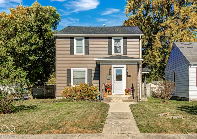 Single family home for sale at 314 W Broadway St, Alexandria, IN 46001 | MLS# 22133913
