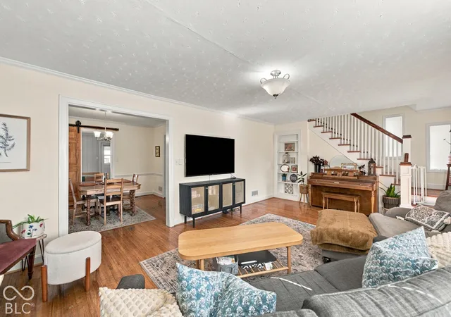 Photo 3 of Single family home for sale at 314 W Broadway St, Alexandria, IN 46001 | MLS# 22133913 | Listing updated on 2026-10-30